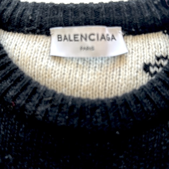 Balenciaga Logo Sweater - Picture 2 of 8